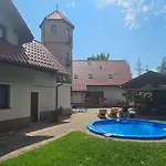Lesniczowka 18