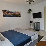 Lesniczowka 18 Privat bolig