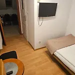 Lesniczowka 18 Privat bolig *