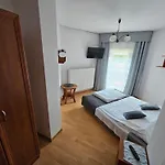 Lesniczowka 18 Privat bolig Wegierska Gorka