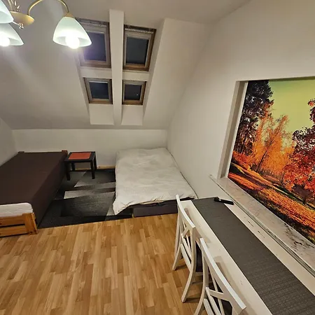 Lesniczowka 18 Δωμάτια σε οικογενειακή κατοικία