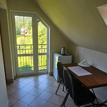 Lesniczowka 18 * Wegierska Gorka