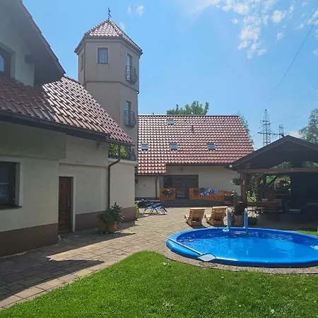 Lesniczowka 18