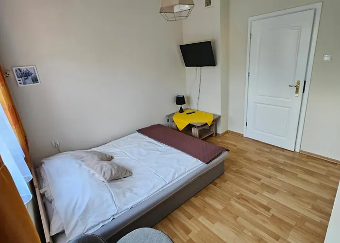 בית אירוח Lesniczowka 18 וגיירסקה גורקה