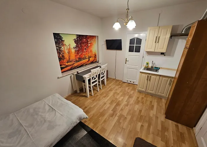 Lesniczowka 18 בית אירוח וגיירסקה גורקה