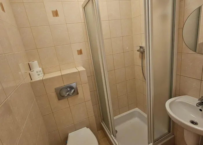 Lesniczowka 18 בית אירוח *