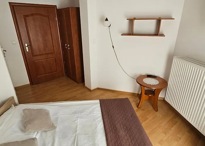 Lesniczowka 18 * וגיירסקה גורקה