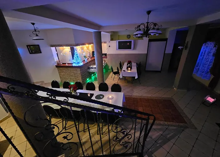 Lesniczowka 18 בית אירוח