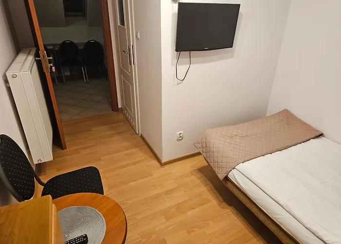 Lesniczowka 18 בית אירוח *