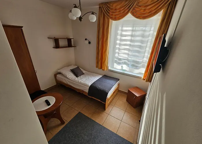 Lesniczowka 18 בית אירוח *